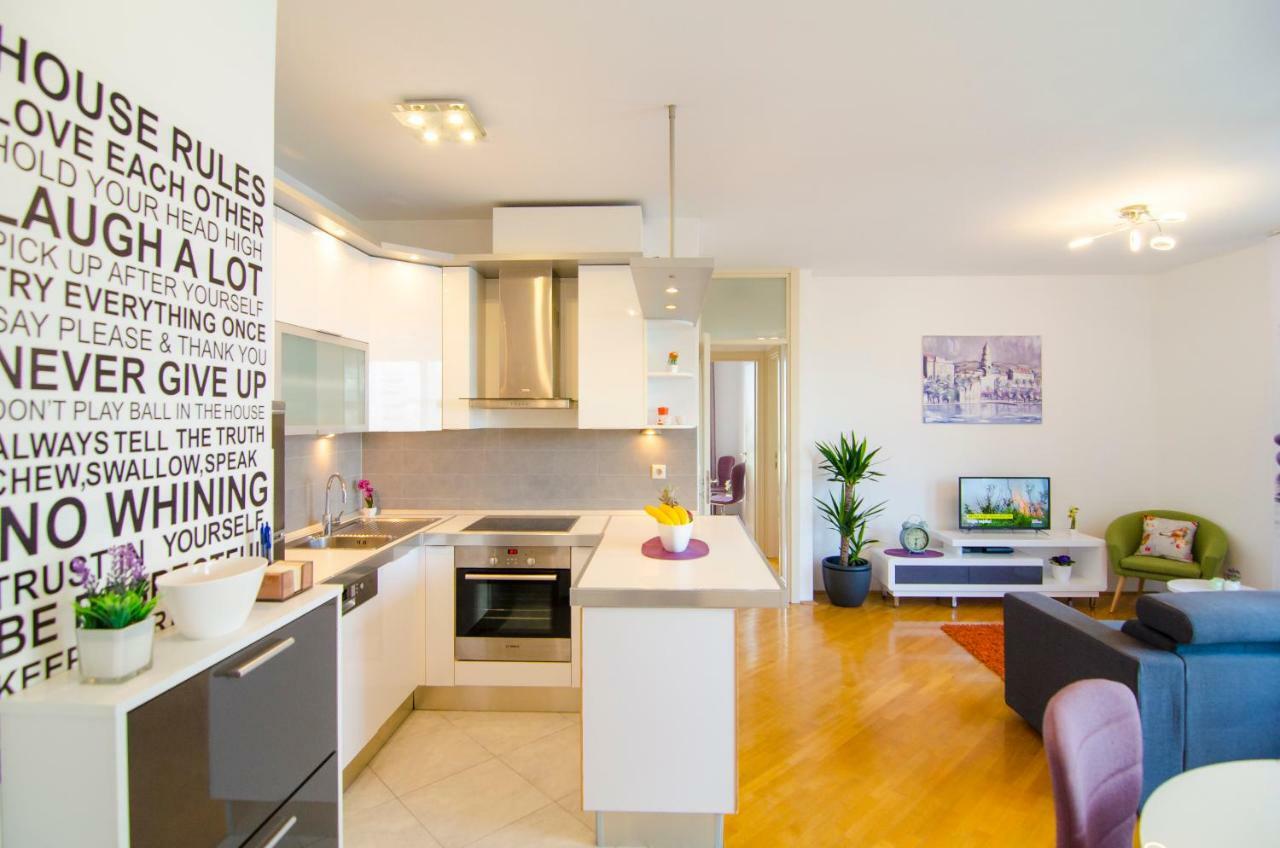 Split Apartment Sinisa Exterior foto